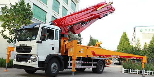 科尼樂小泵車迎新春，團(tuán)結(jié)力量共創(chuàng)輝煌